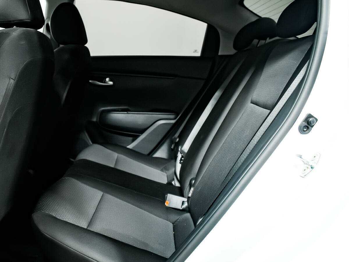 Kia Rio 2021 года с пробегом. Фото: #11