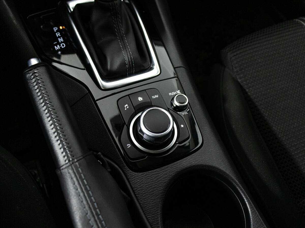 Mazda 3 2016 года с пробегом. Фото: #16