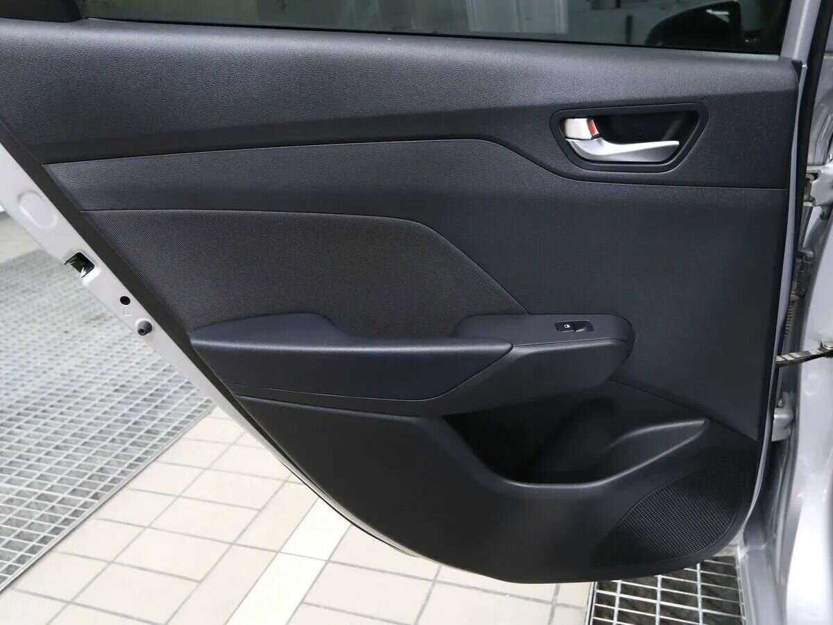 Hyundai Solaris 2021 года с пробегом. Фото: #10