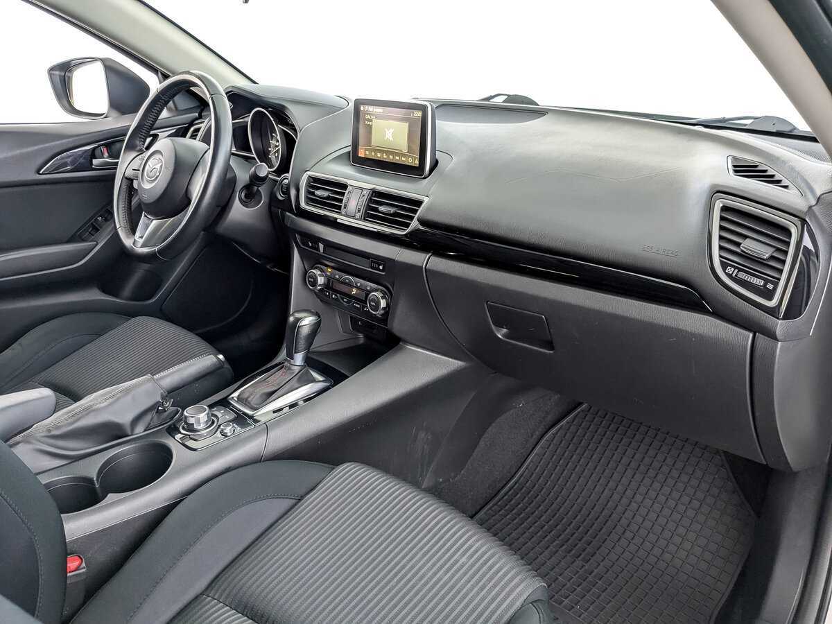 Mazda 3 2015 года с пробегом. Фото: #10