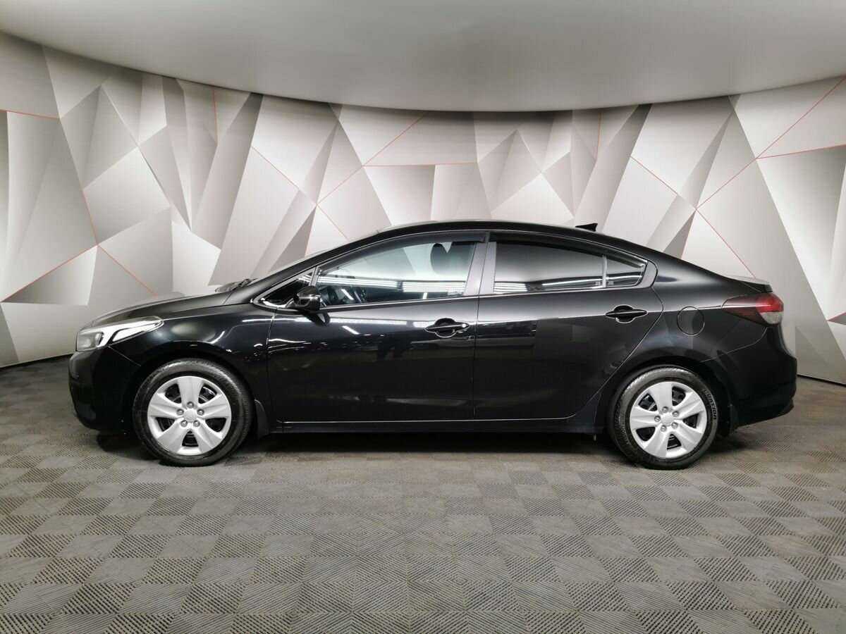 Kia Cerato 2017 года с пробегом. Фото: #4