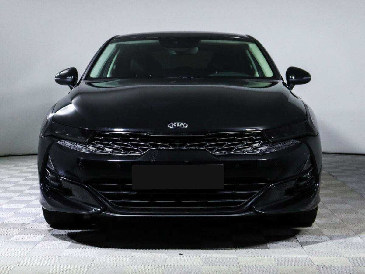 Kia K5 2021 года с пробегом. Фото: #1
