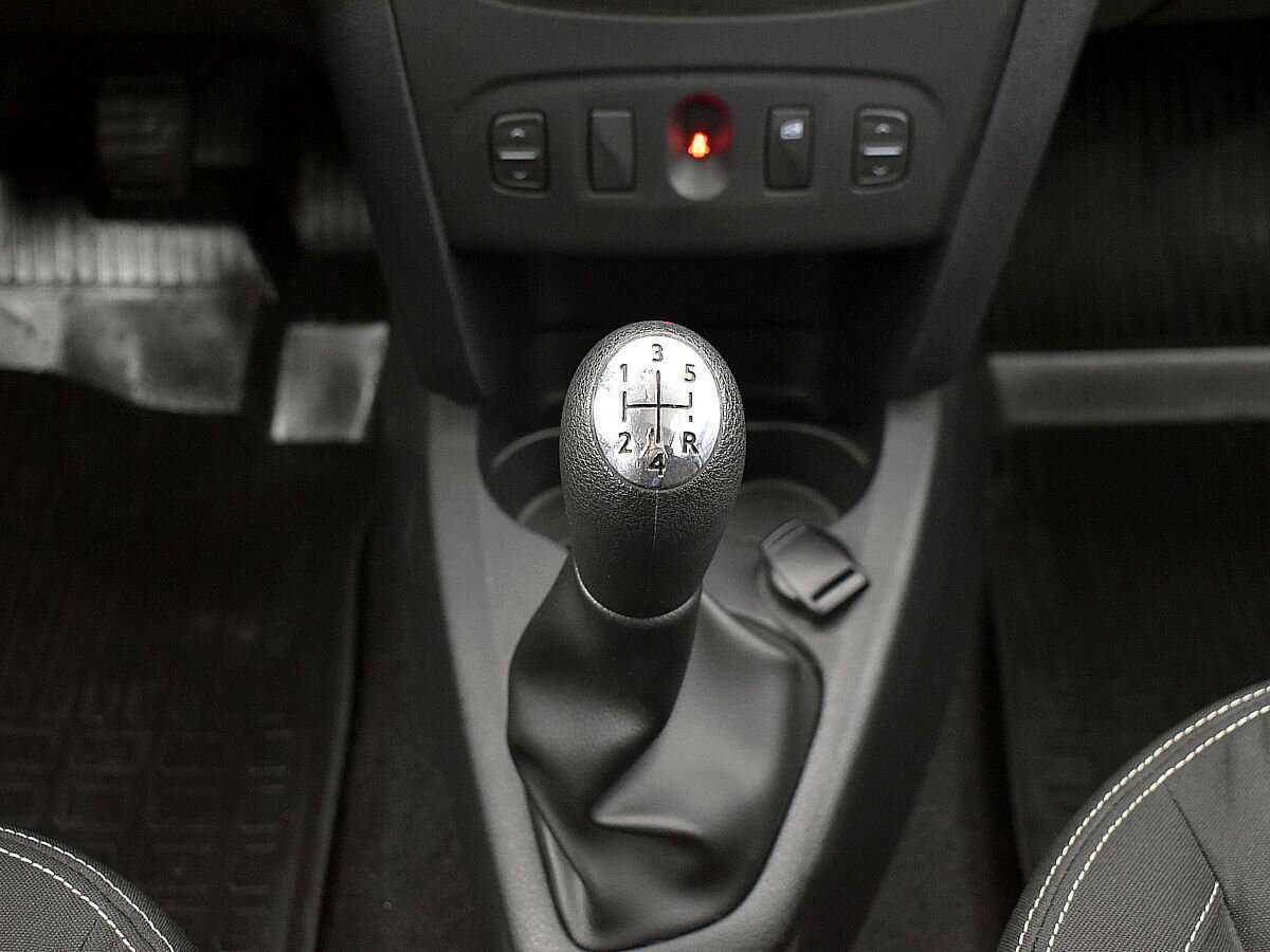 Renault Sandero 2020 года с пробегом. Фото: #12