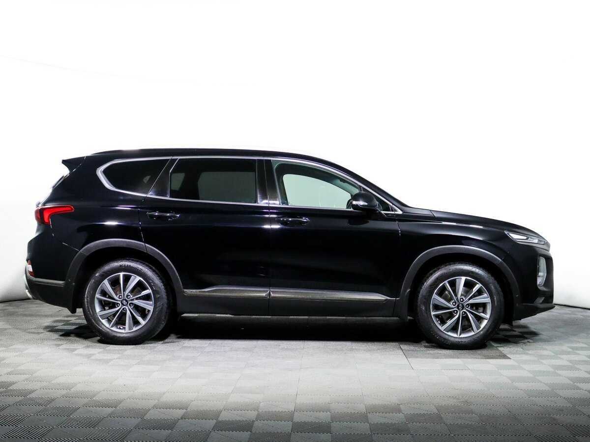 Hyundai Santa Fe 2019 года с пробегом. Фото: #3