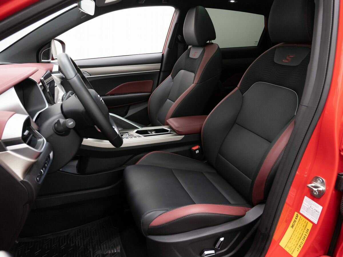 Geely Coolray 2023 года с пробегом. Фото: #7