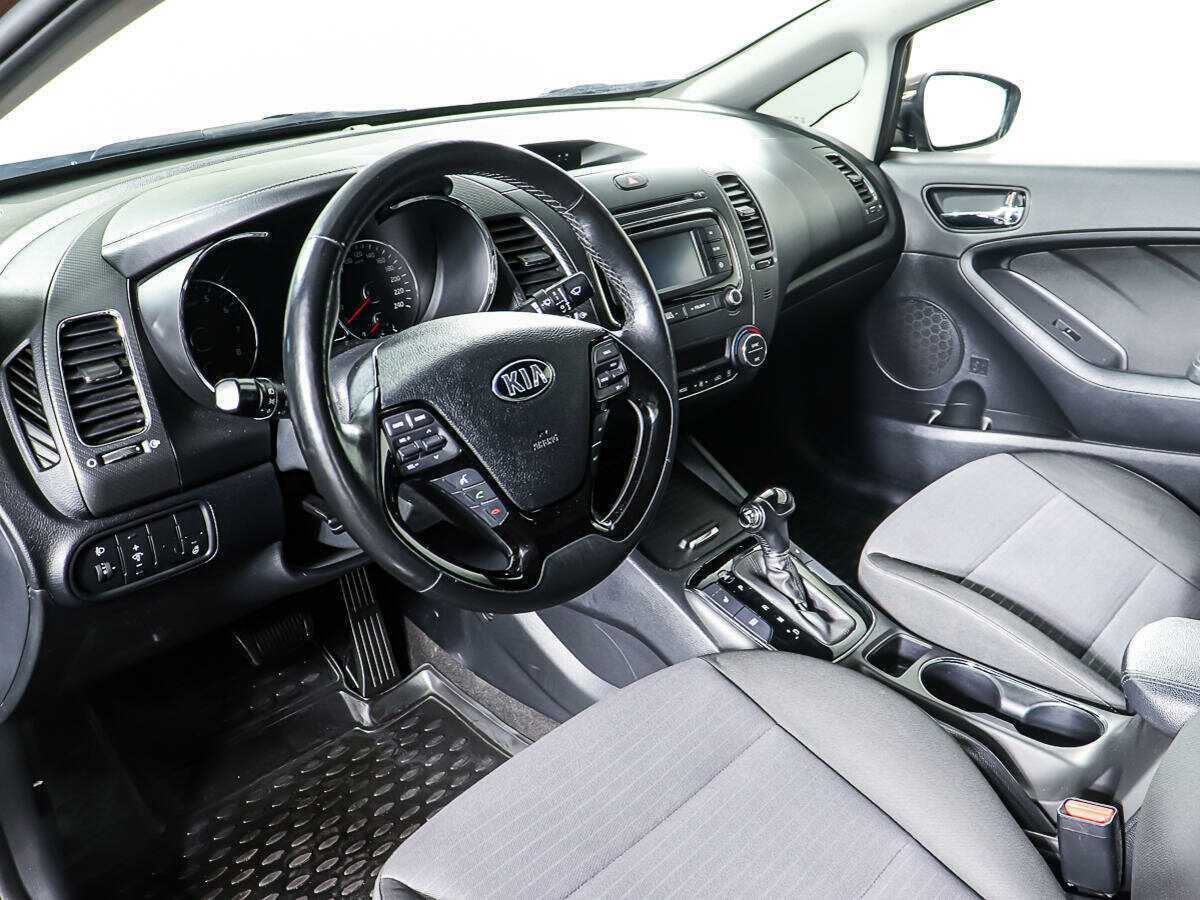 Kia Cerato 2017 года с пробегом. Фото: #12