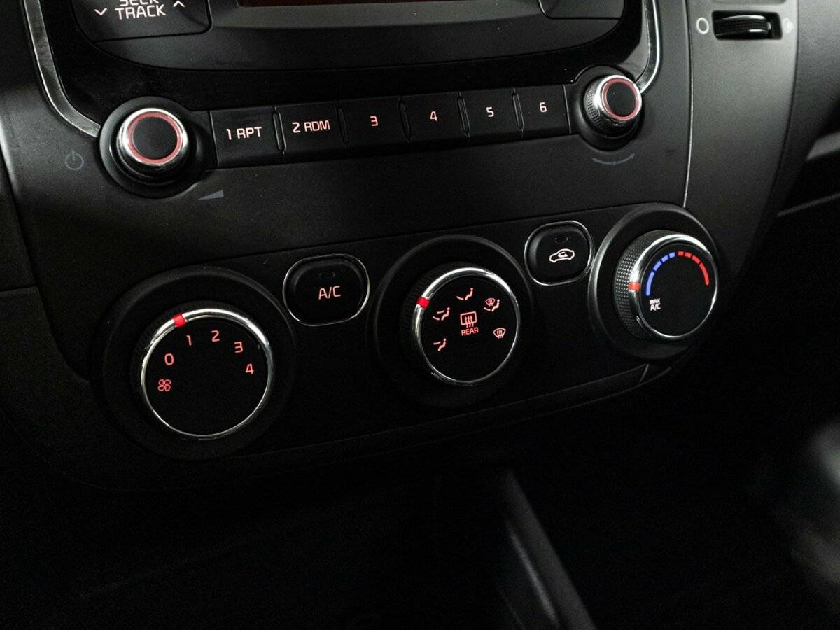 Kia Cerato 2019 года с пробегом. Фото: #14