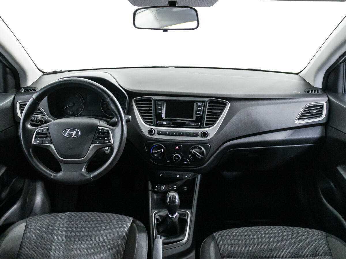 Hyundai Solaris 2017 года с пробегом. Фото: #12