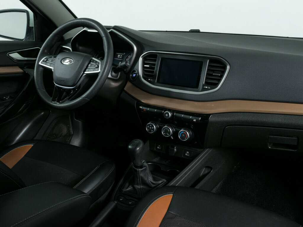 Lada (ВАЗ) Vesta 2023 года с пробегом. Фото: #7