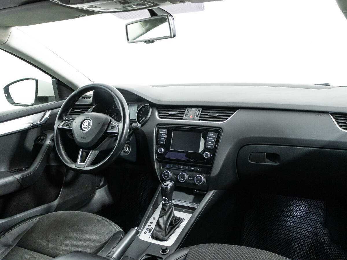 Skoda Octavia 2013 года с пробегом. Фото: #8