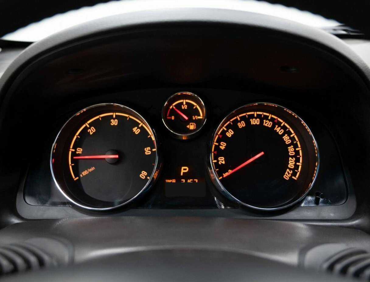 Opel Antara 2013 года с пробегом. Фото: #16