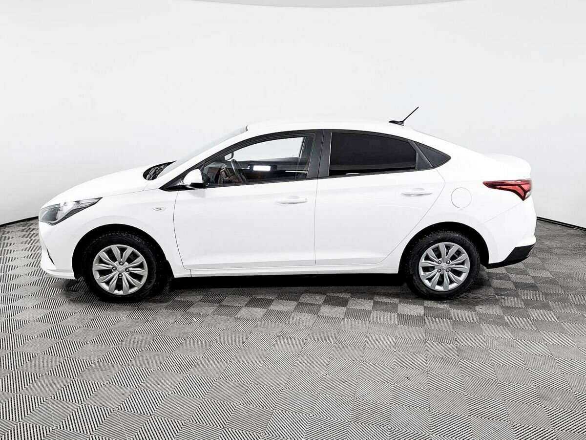 Hyundai Solaris 2021 года с пробегом. Фото: #7