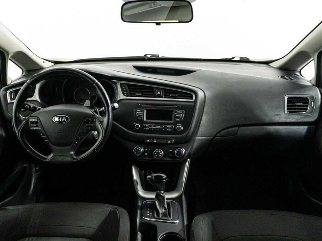 Kia Ceed 2016 года с пробегом. Фото: #12