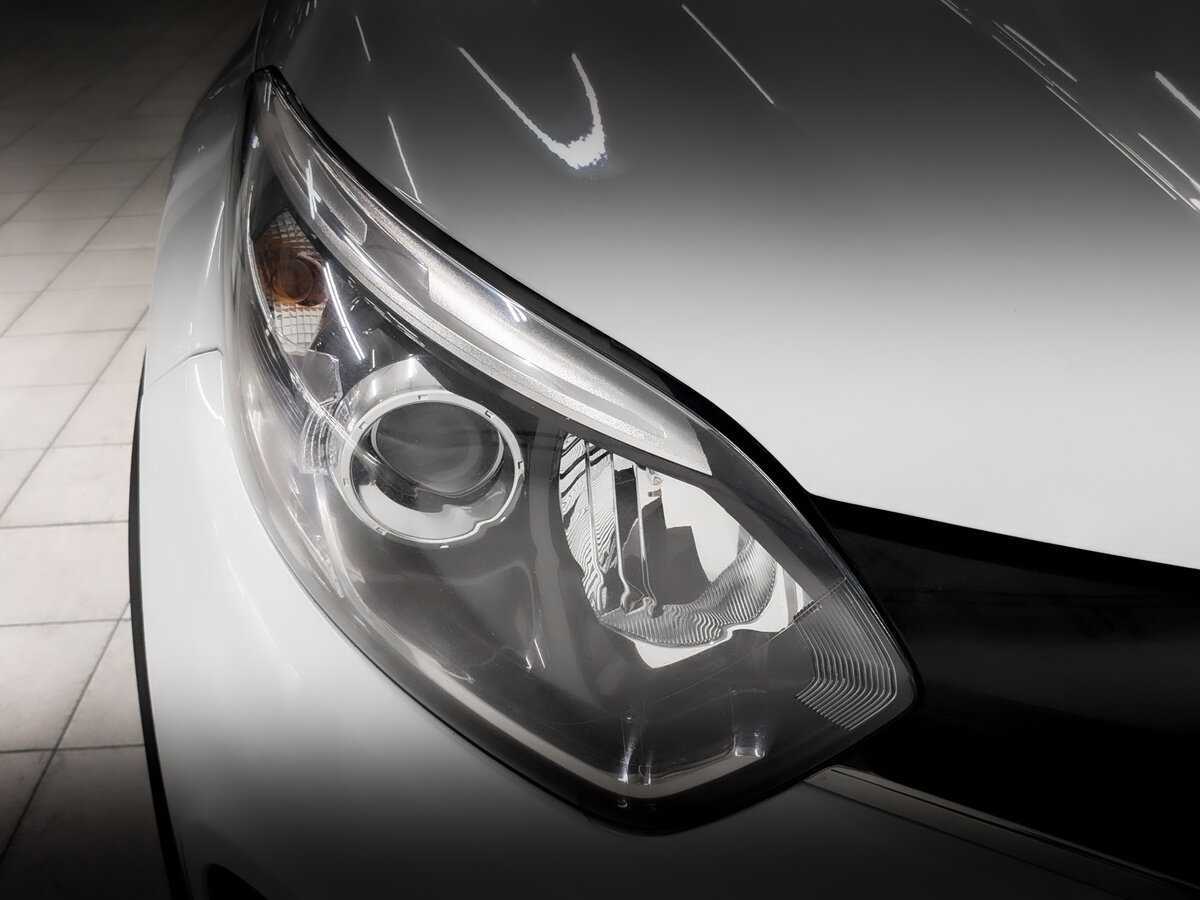 Renault Kaptur 2017 года с пробегом. Фото: #16