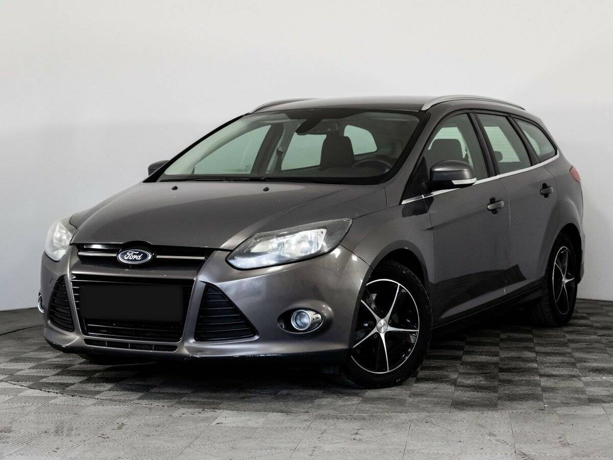 Ford Focus 2012 года с пробегом. Посмотреть фото