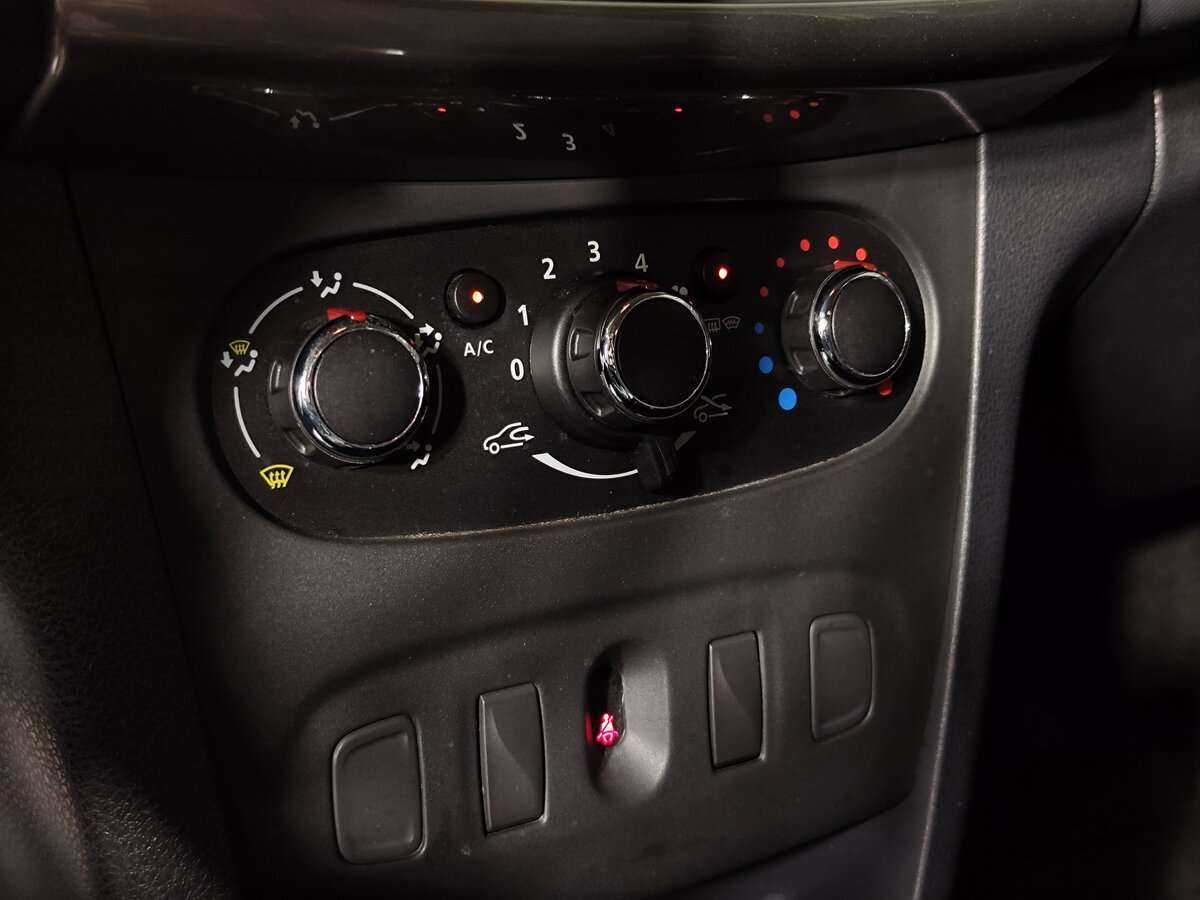 Renault Logan 2019 года с пробегом. Фото: #12