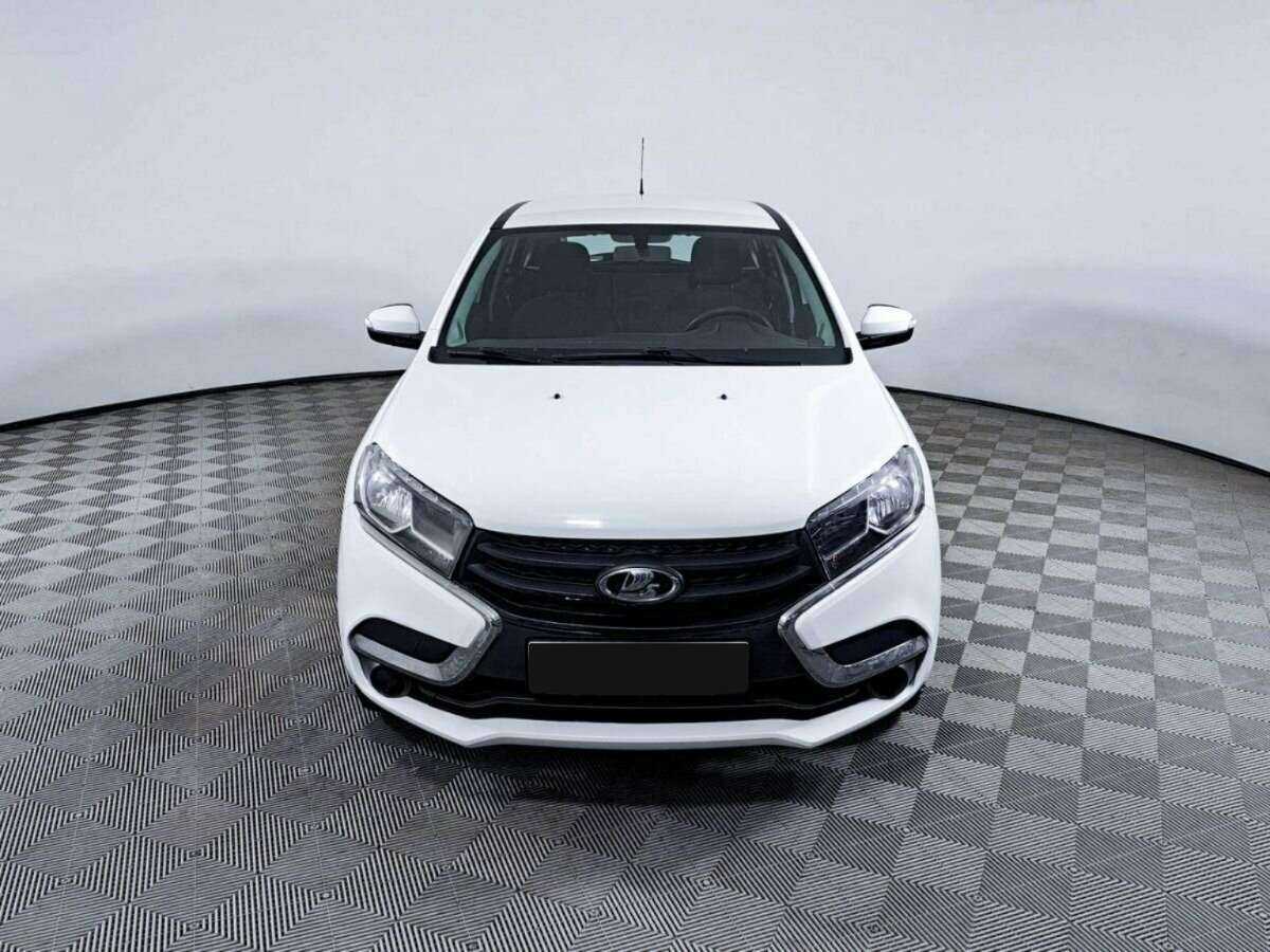 Lada (ВАЗ) XRAY 2018 года с пробегом. Фото: #1