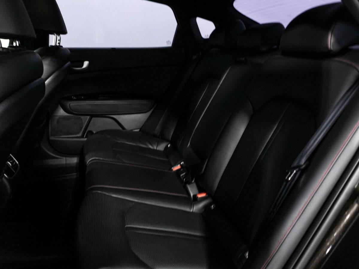 Kia Optima 2016 года с пробегом. Фото: #9