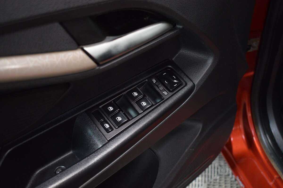 Lada (ВАЗ) Vesta 2016 года с пробегом. Фото: #11