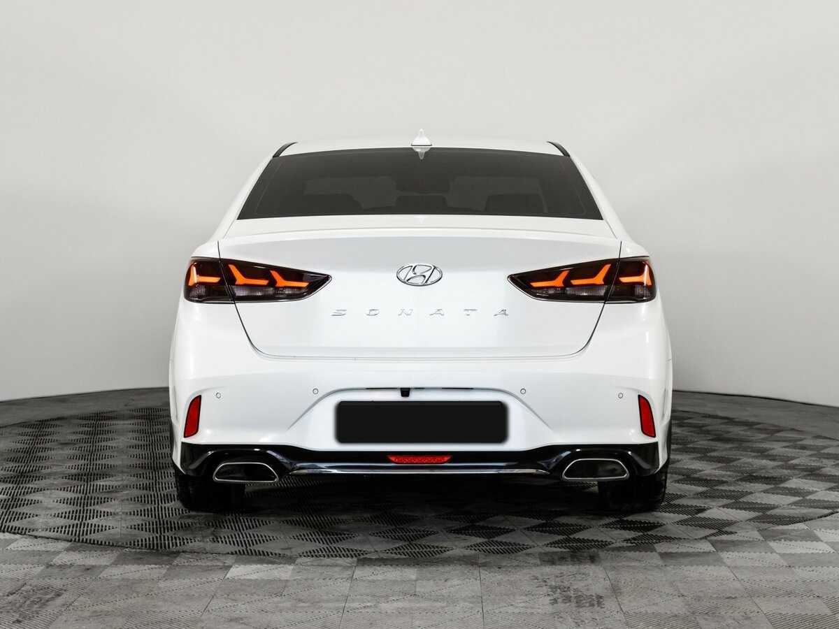 Hyundai Sonata 2018 года с пробегом. Фото: #4