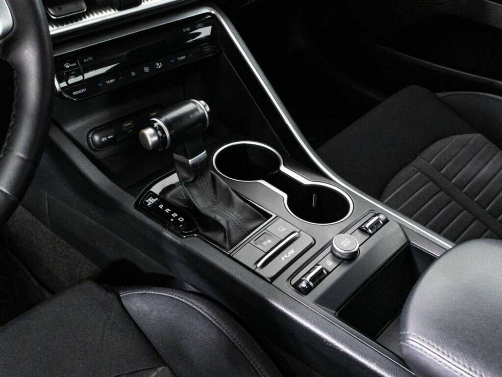 Kia K5 2021 года с пробегом. Фото: #16