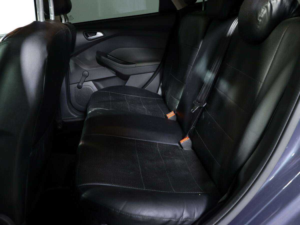 Ford Focus 2012 года с пробегом. Фото: #8