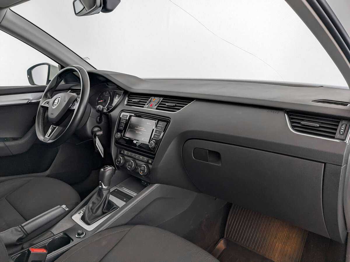 Skoda Octavia 2016 года с пробегом. Фото: #7