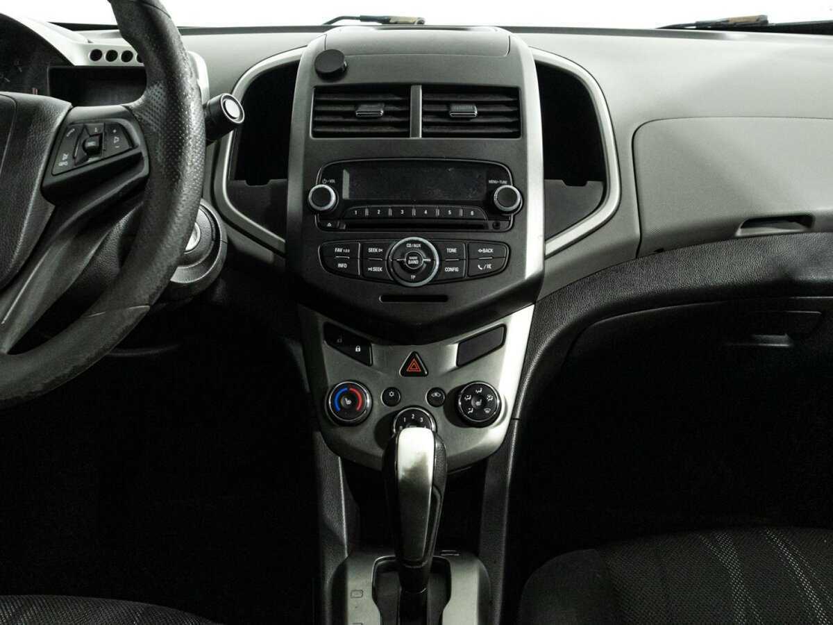 Chevrolet Aveo 2015 года с пробегом. Фото: #13