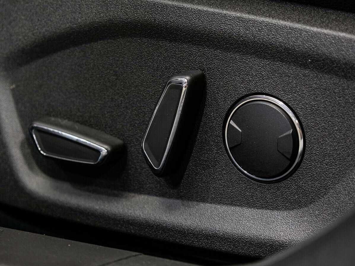 Ford Mondeo 2018 года с пробегом. Фото: #19