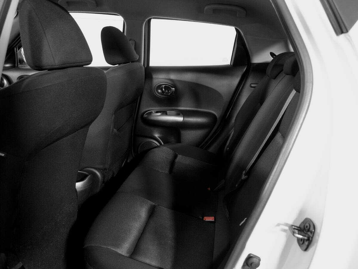 Nissan Juke 2013 года с пробегом. Фото: #9