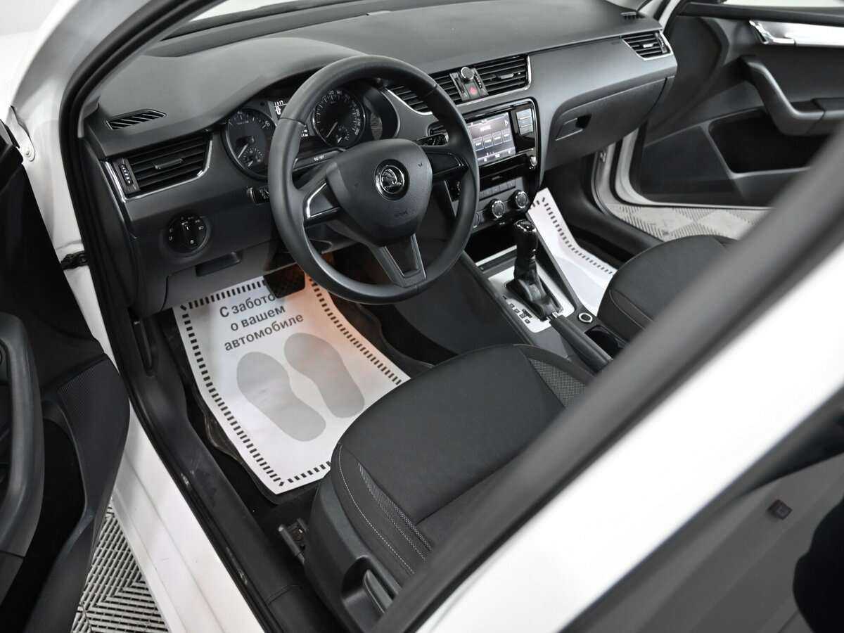 Skoda Octavia 2017 года с пробегом. Фото: #6