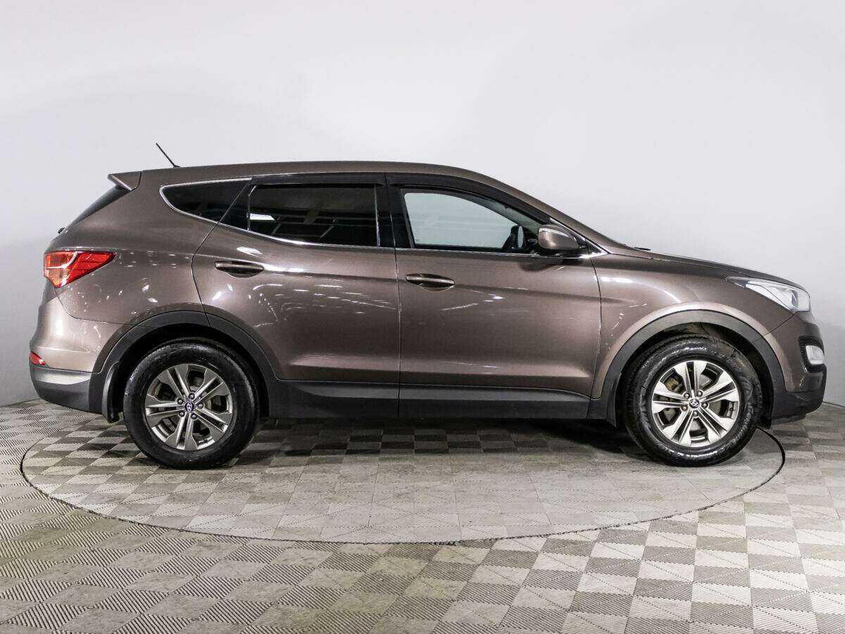Hyundai Santa Fe 2013 года с пробегом. Фото: #3