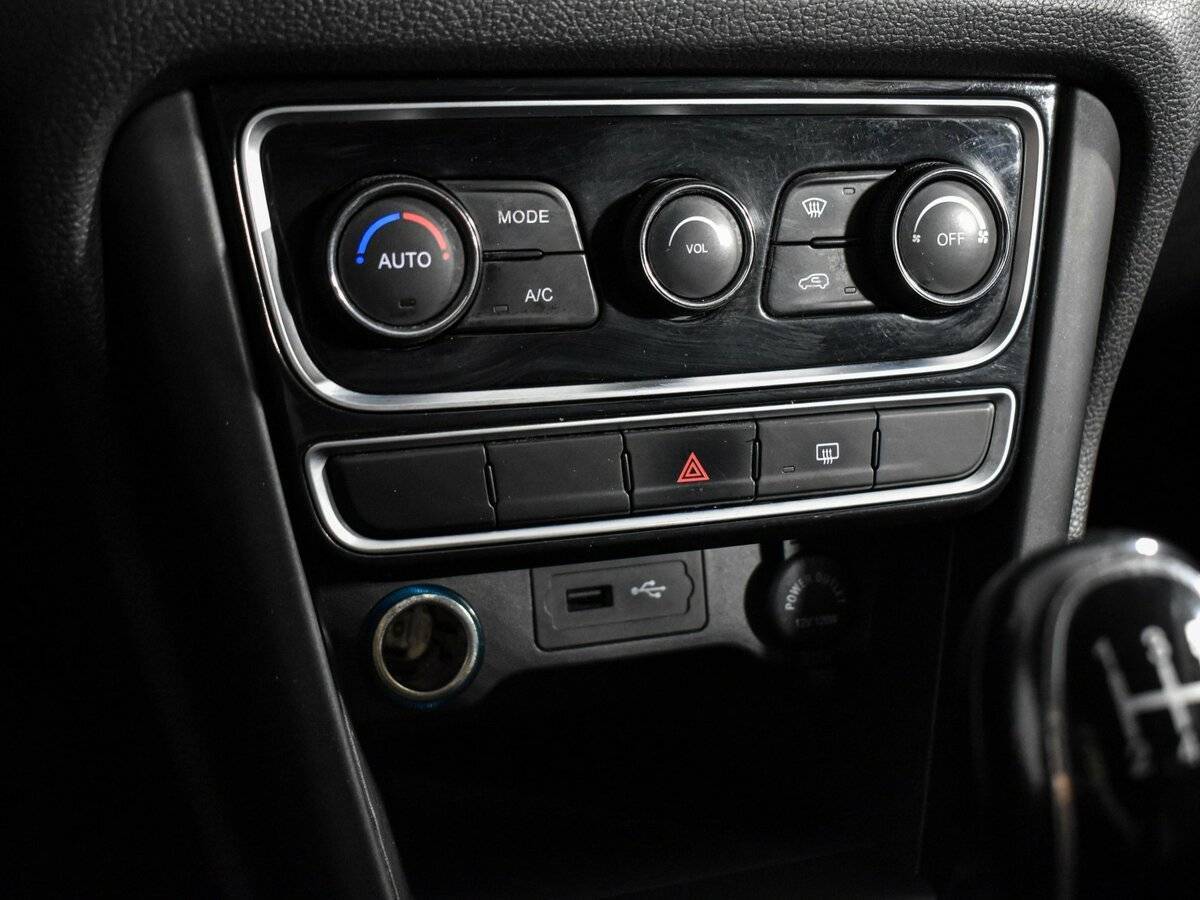 Chery Tiggo 3 2017 года с пробегом. Фото: #16