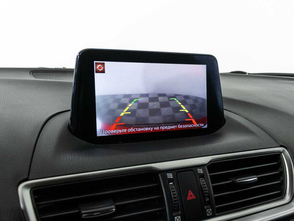 Mazda 3 2016 года с пробегом. Фото: #14