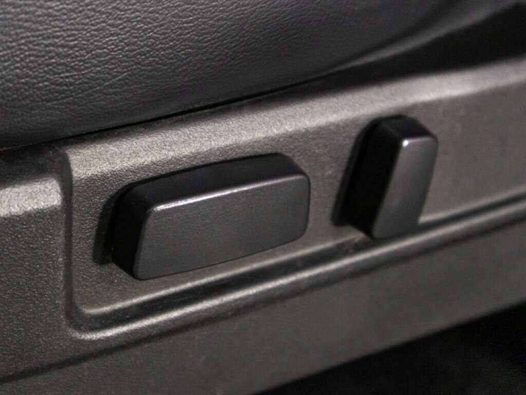 Mitsubishi Pajero Sport 2014 года с пробегом. Фото: #17