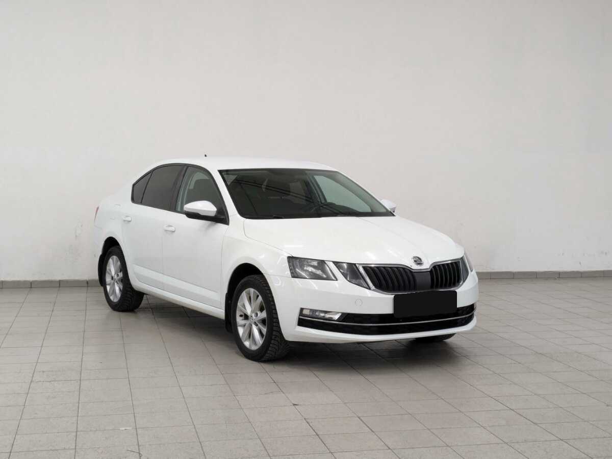 Skoda Octavia 2017 года с пробегом. Фото: #2
