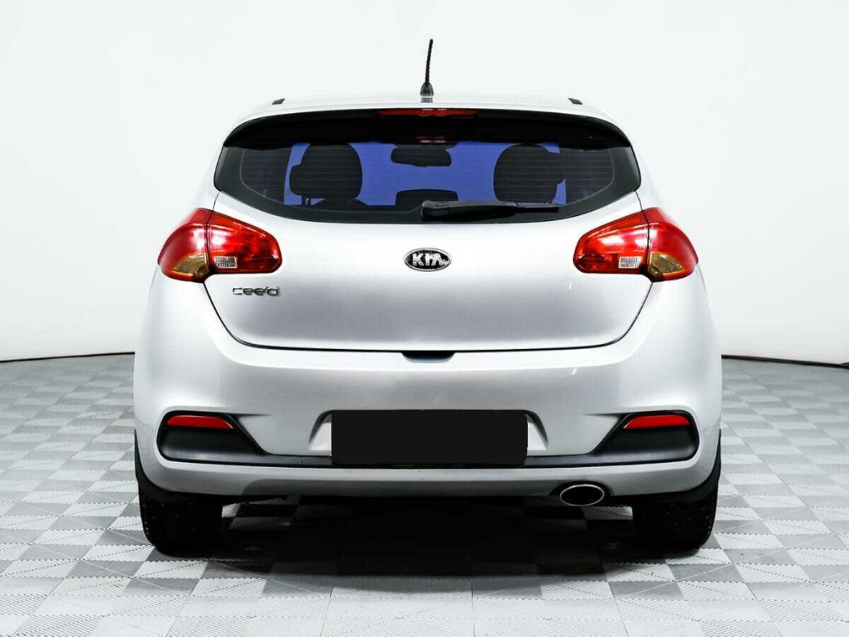 Kia Ceed 2012 года с пробегом. Фото: #5