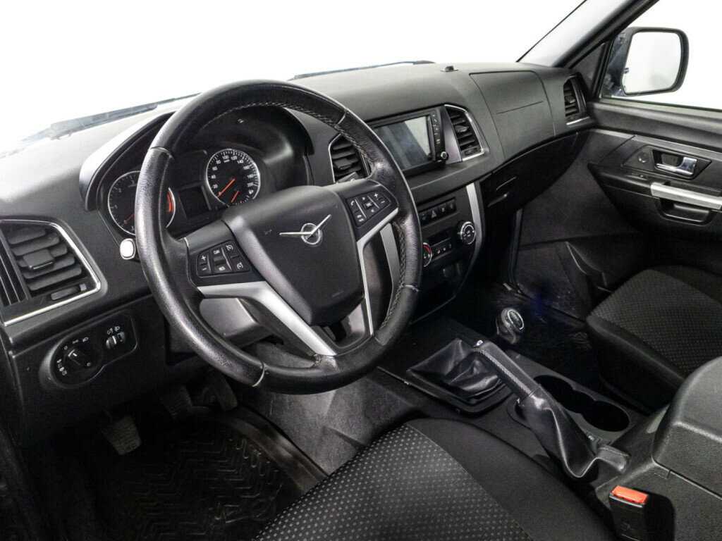 УАЗ Patriot 2018 года с пробегом. Фото: #8