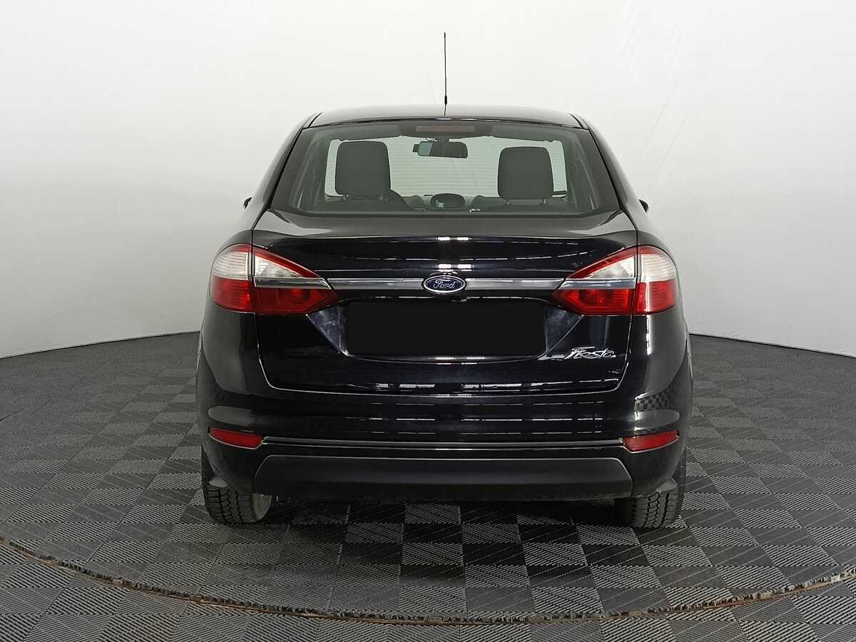 Ford Fiesta 2015 года с пробегом. Фото: #5