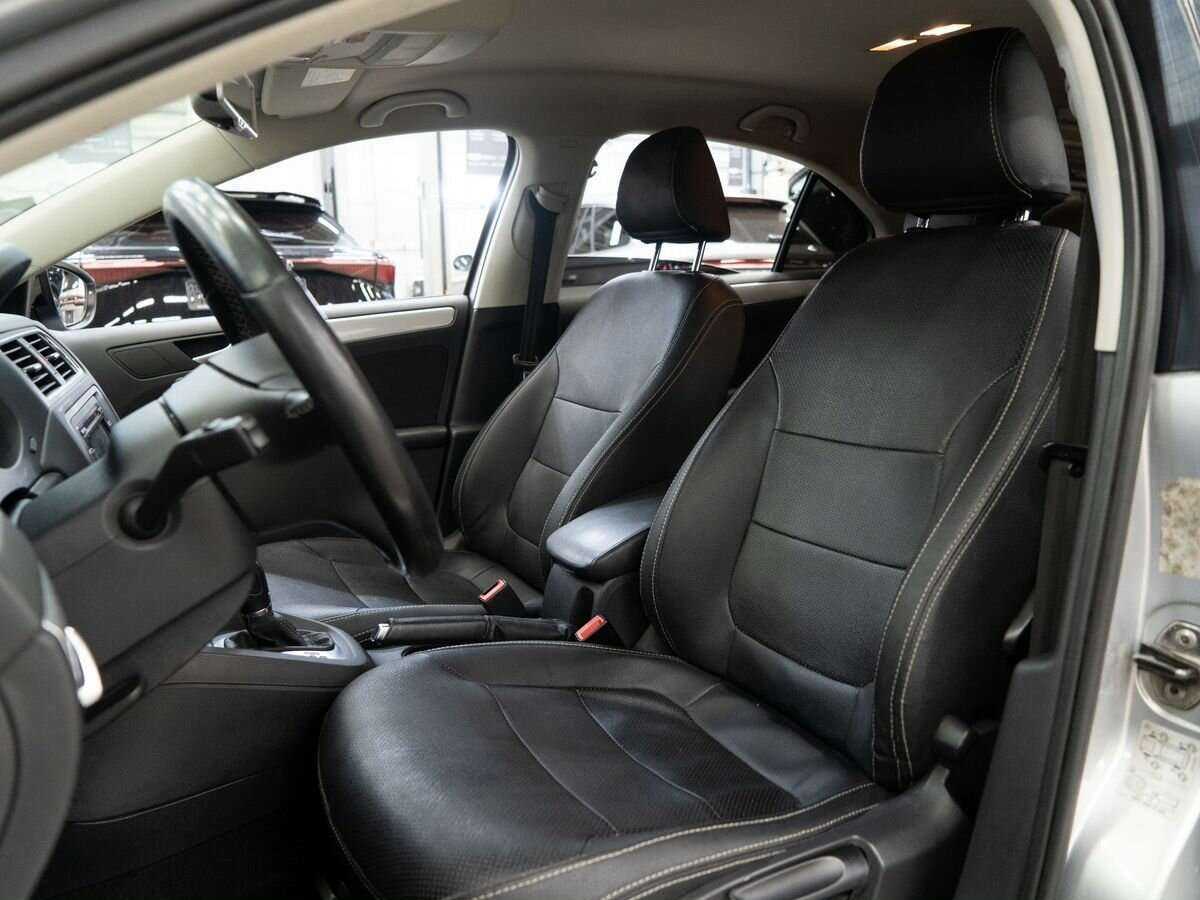 Volkswagen Jetta 2013 года с пробегом. Фото: #5