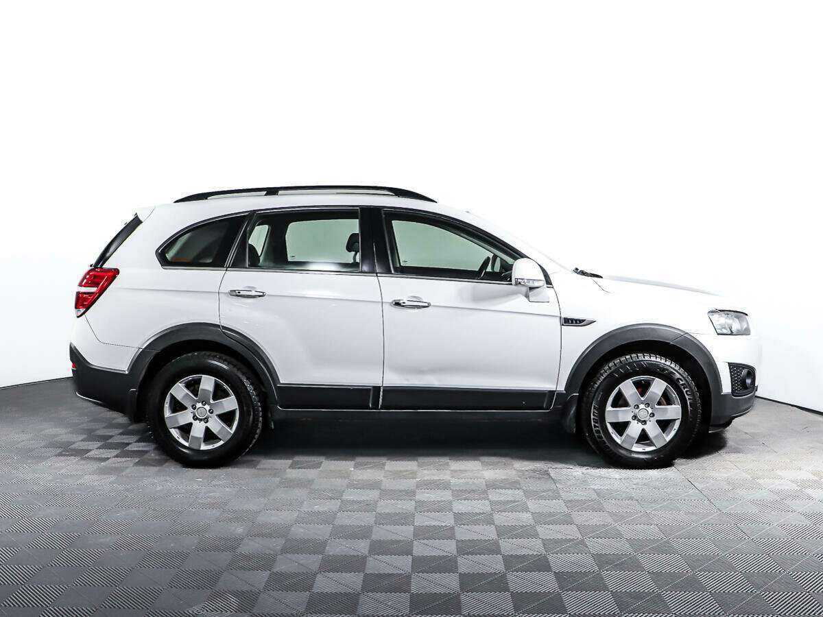 Chevrolet Captiva 2014 года с пробегом. Фото: #3