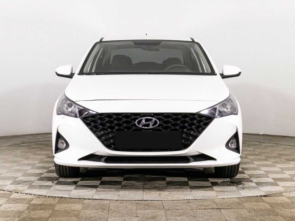 Hyundai Solaris 2022 года с пробегом. Фото: #1