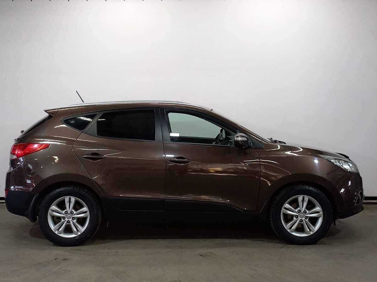 Hyundai ix35 2012 года с пробегом. Фото: #3