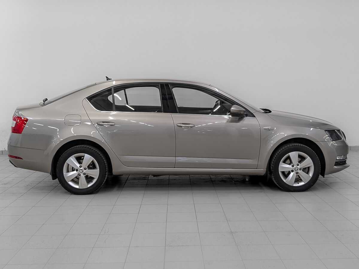 Skoda Octavia 2020 года с пробегом. Фото: #3