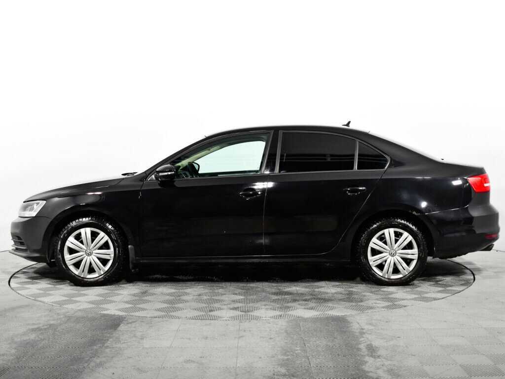 Volkswagen Jetta 2015 года с пробегом. Фото: #4