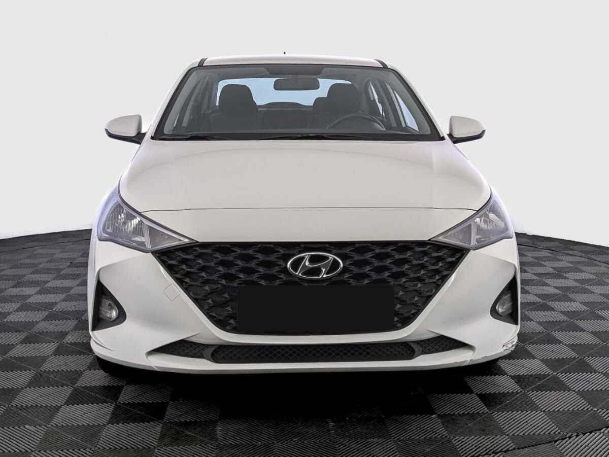 Hyundai Solaris 2021 года с пробегом. Фото: #1