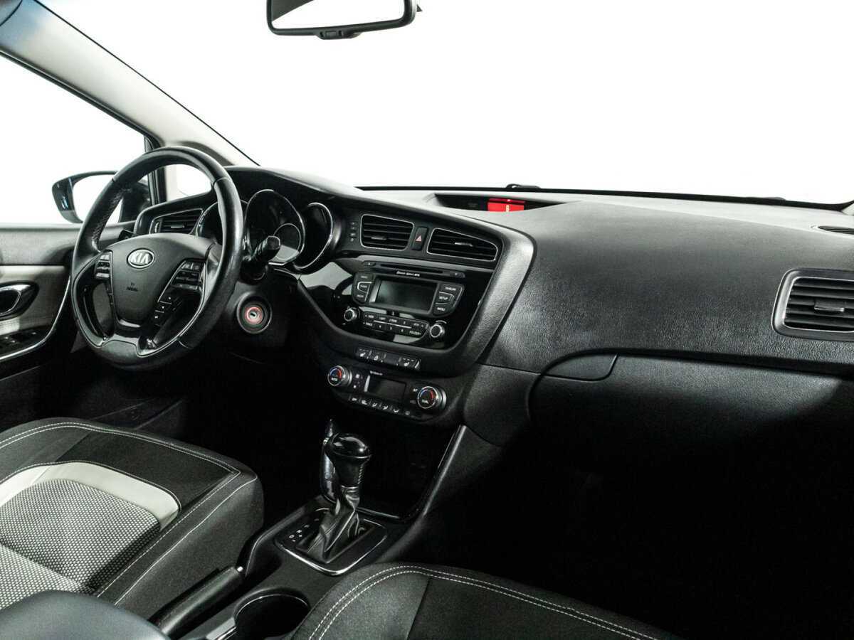 Kia Ceed 2015 года с пробегом. Фото: #8