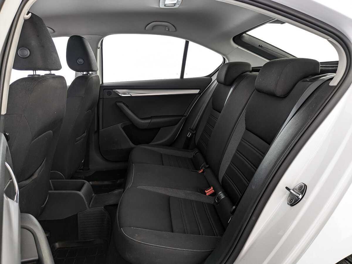 Skoda Octavia 2017 года с пробегом. Фото: #12