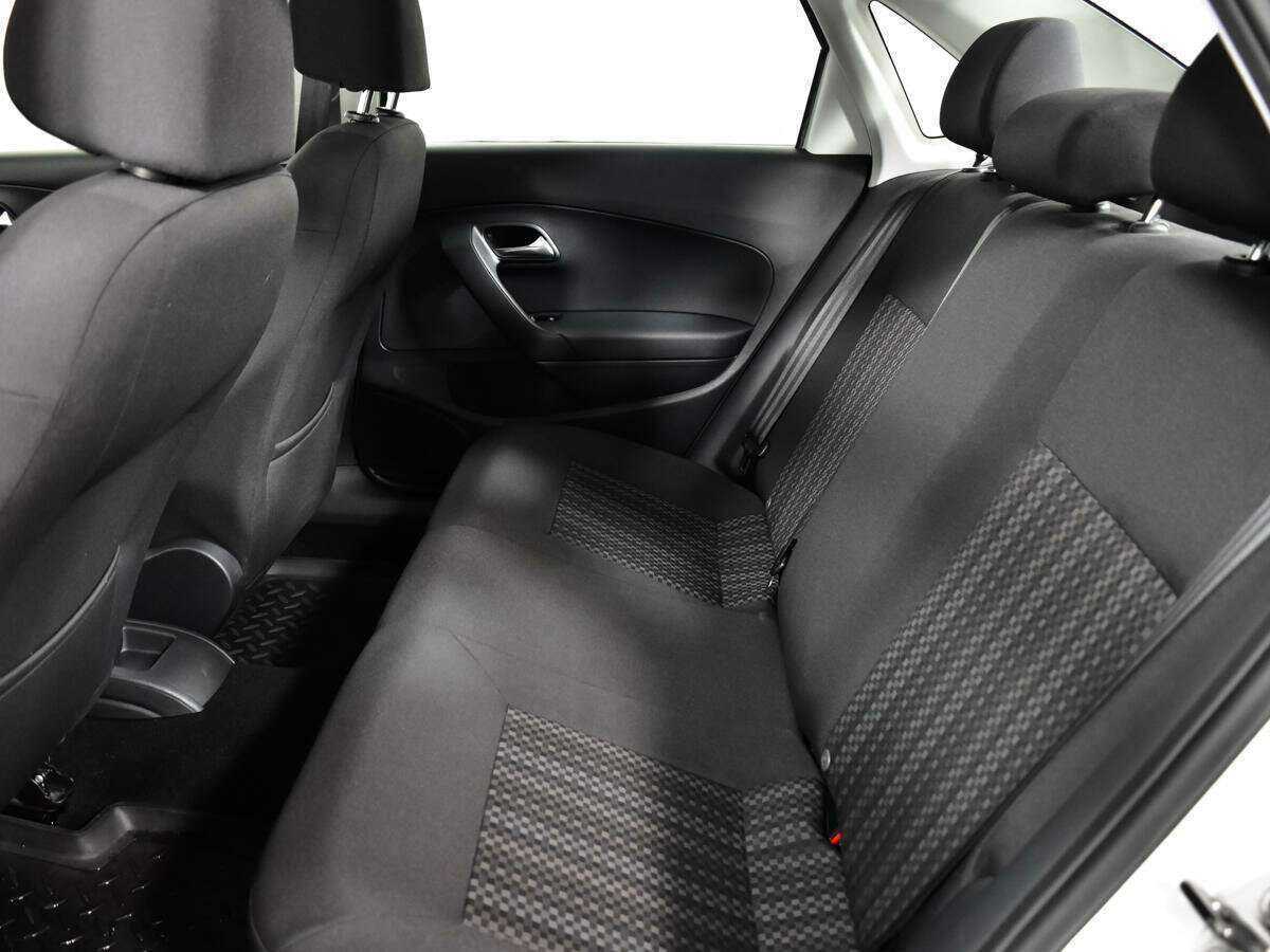 Volkswagen Polo 2015 года с пробегом. Фото: #9