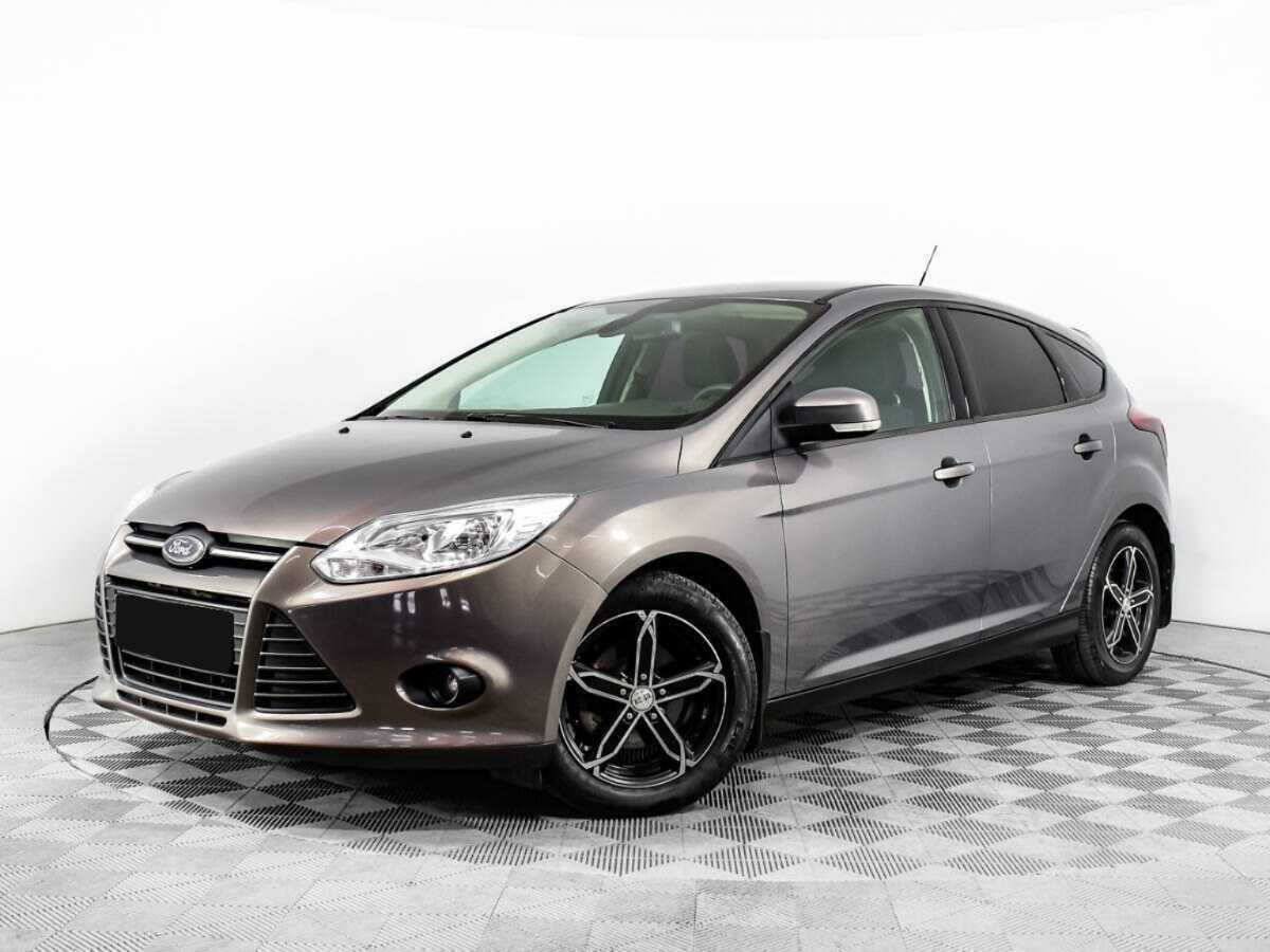 Ford Focus 2014 года с пробегом. Посмотреть фото